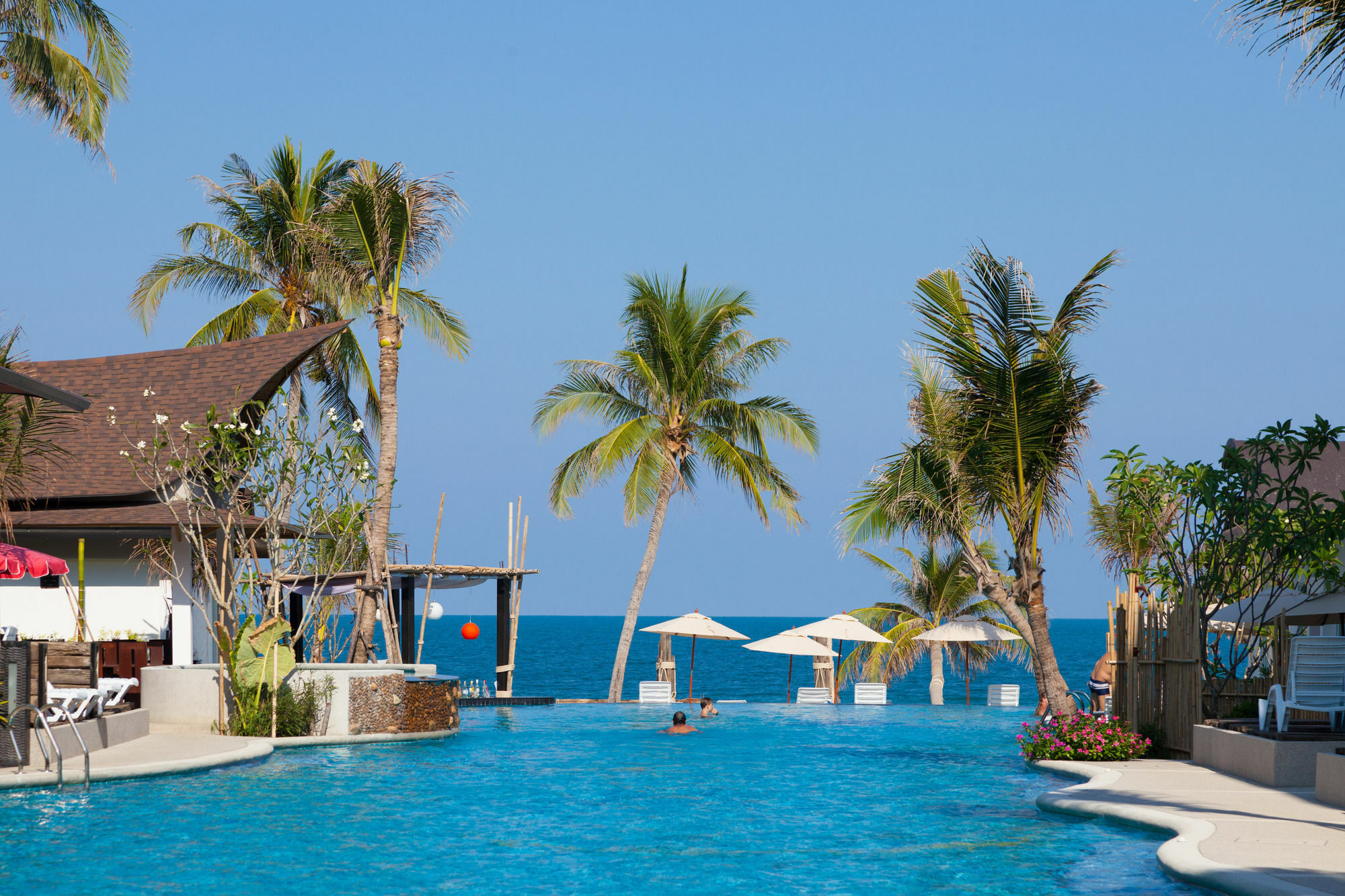 The Samui Beach Resort Ко Самуи Екстериор снимка